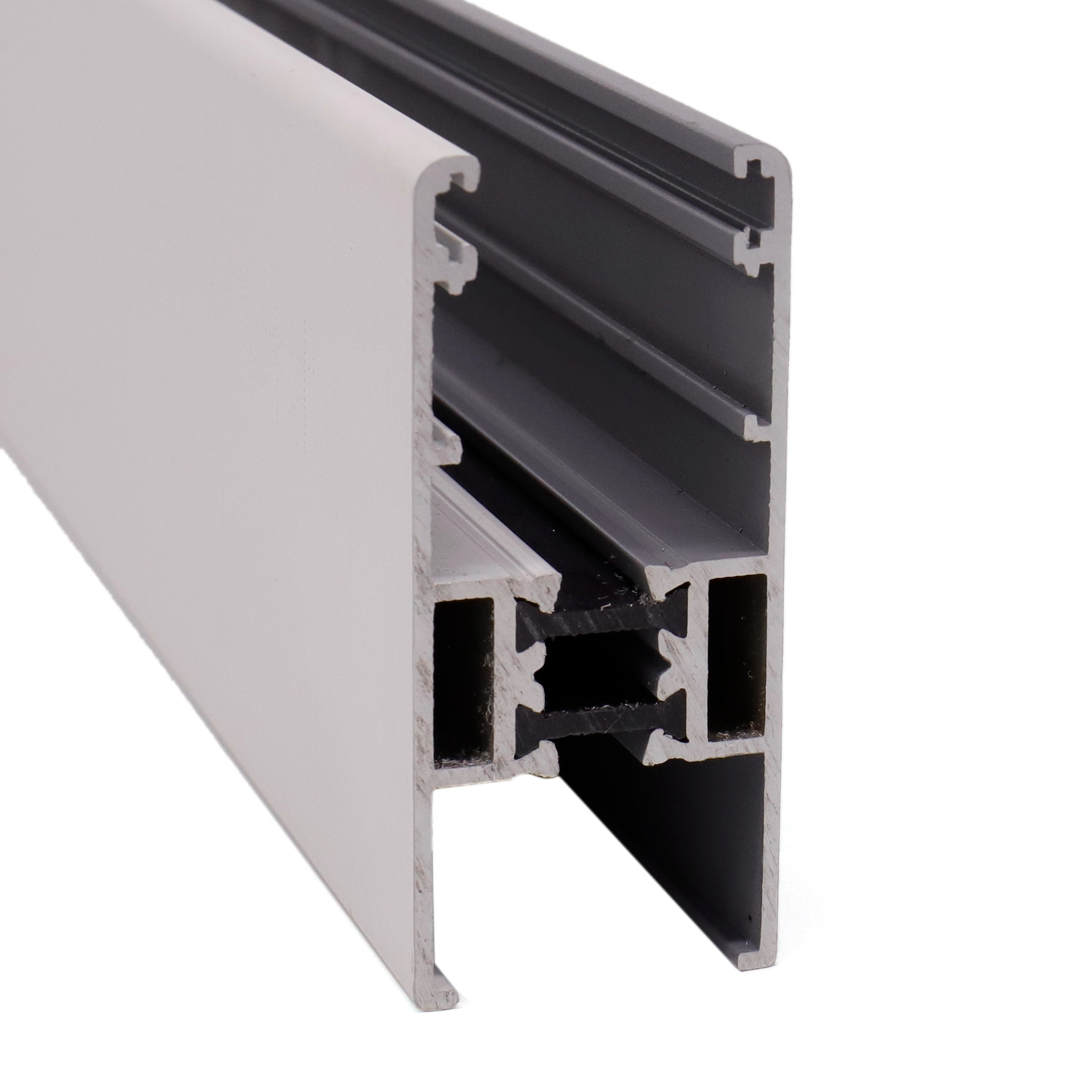 Aluminium-Extrusionsprofil mit thermischer Trennung für Schiebefenster und -türen
