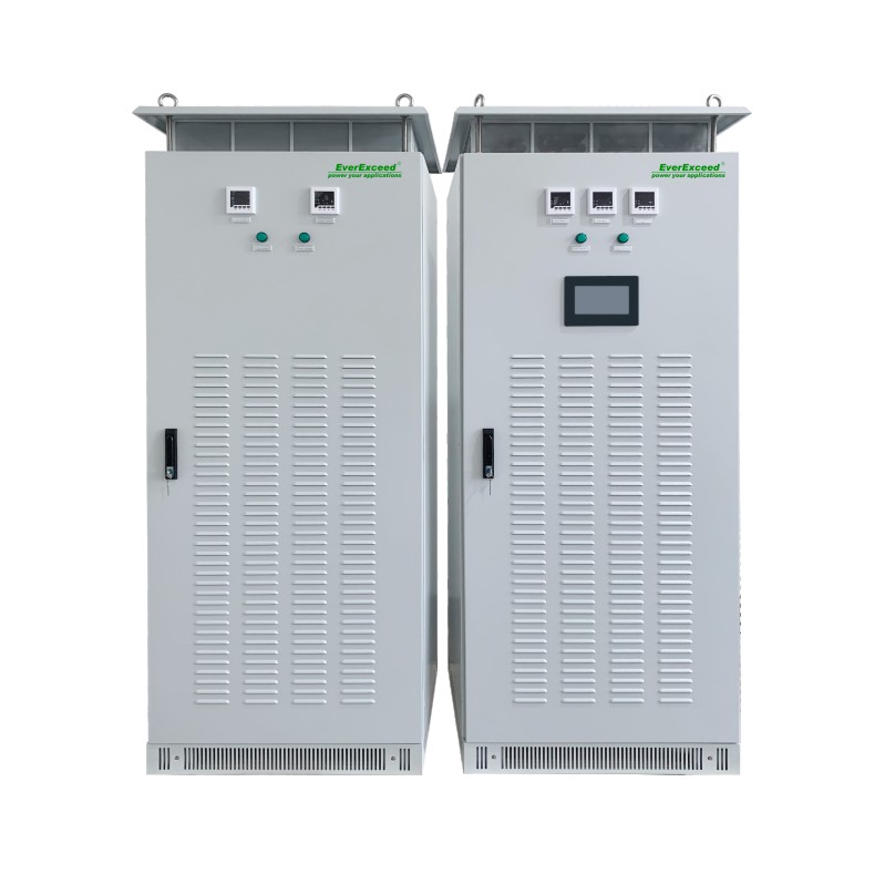 Niederfrequenz-Online-USV der PowerChampion-Serie mit 10–800 kVA
