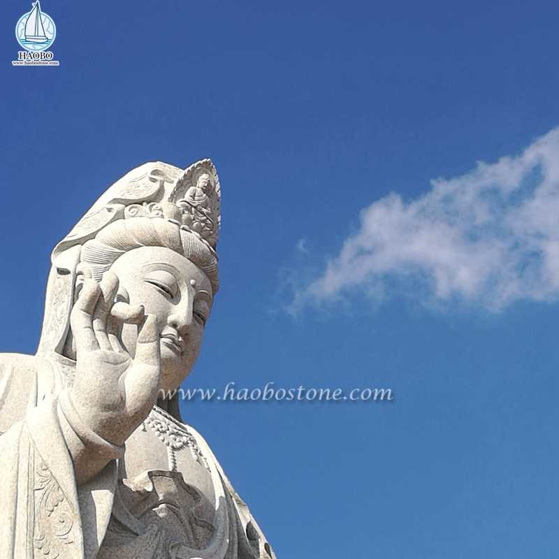 Grauer Granit asiatischer religiöser Tempel Guanyin buddhistische Statue
