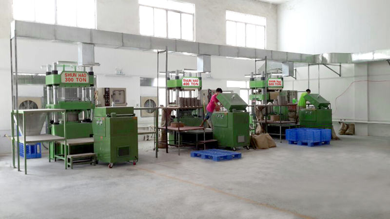 Shunhao Hersteller von Melaminkompressenmaschinen