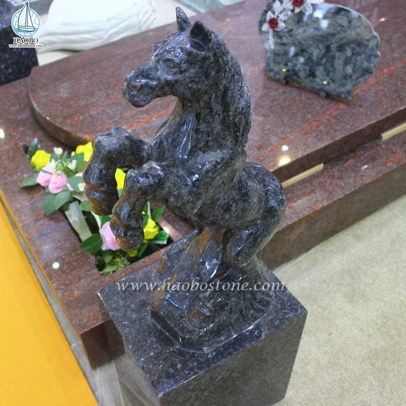 Blue Pearl Granit Friedhof Dekoration Tier Pferd Carving
