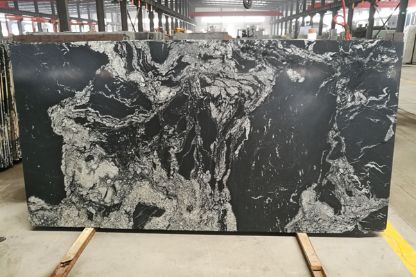 Große Platte aus natürlichem Granitstein