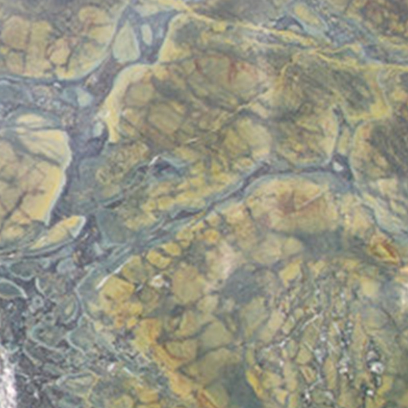 China-Pfau, der grüne Marmorplatten träumt

